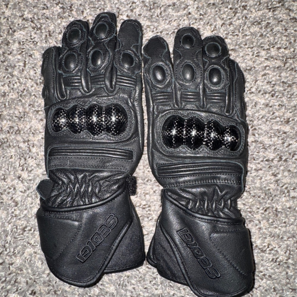 Sedici Womens Black Leather Motorcycle Gloves Carbon Fiber Knuckle Guard Size S
